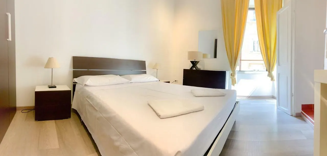 רומא Luxury Barberini Boutique Apartment 0*,